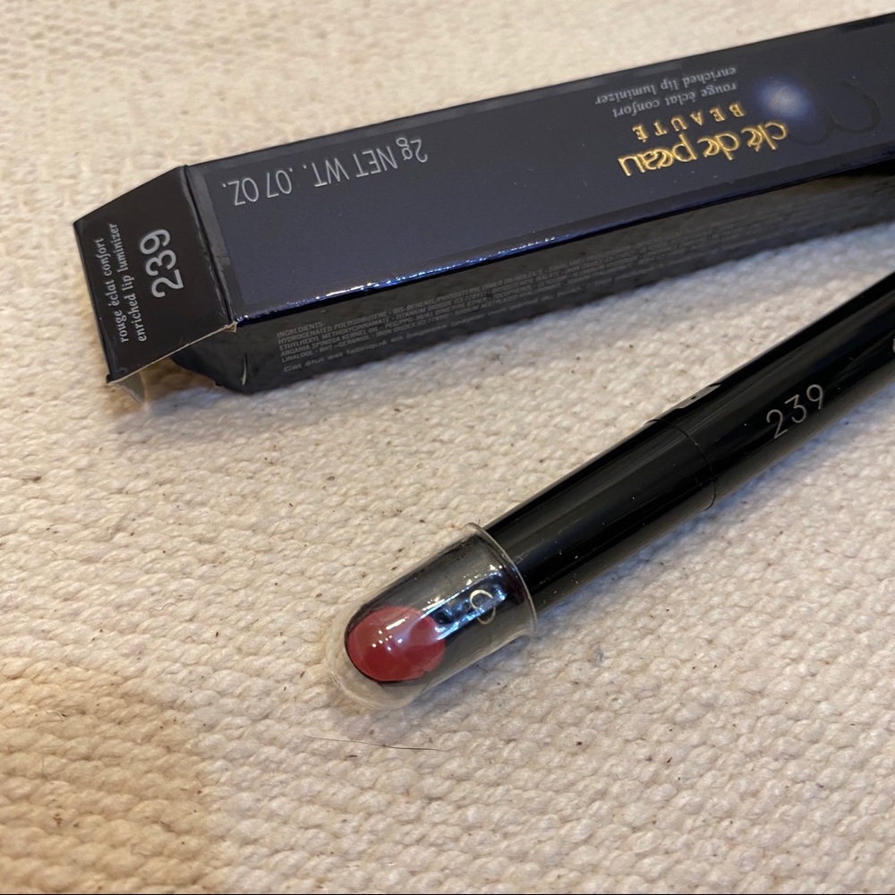 🆕❤️cle de peau enriched lip luminizer （refill）